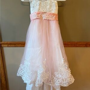 Beautiful Formal Dress Girls Size 6